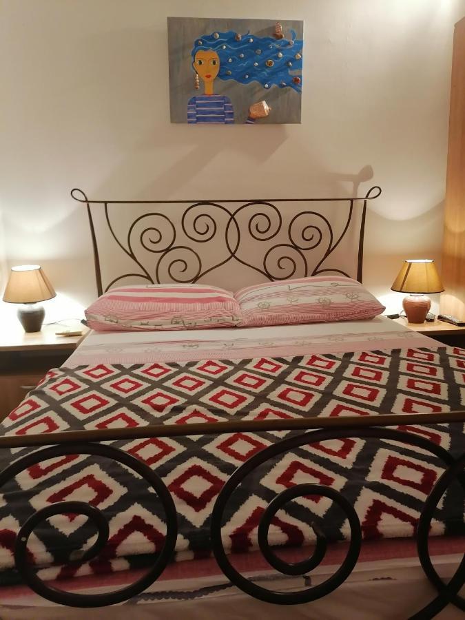 Apartment Nikolina Trogir Eksteriør bilde