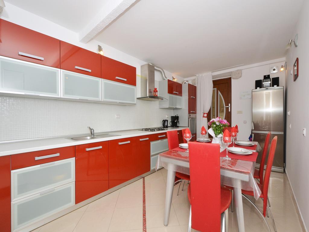 Apartment Nikolina Trogir Eksteriør bilde